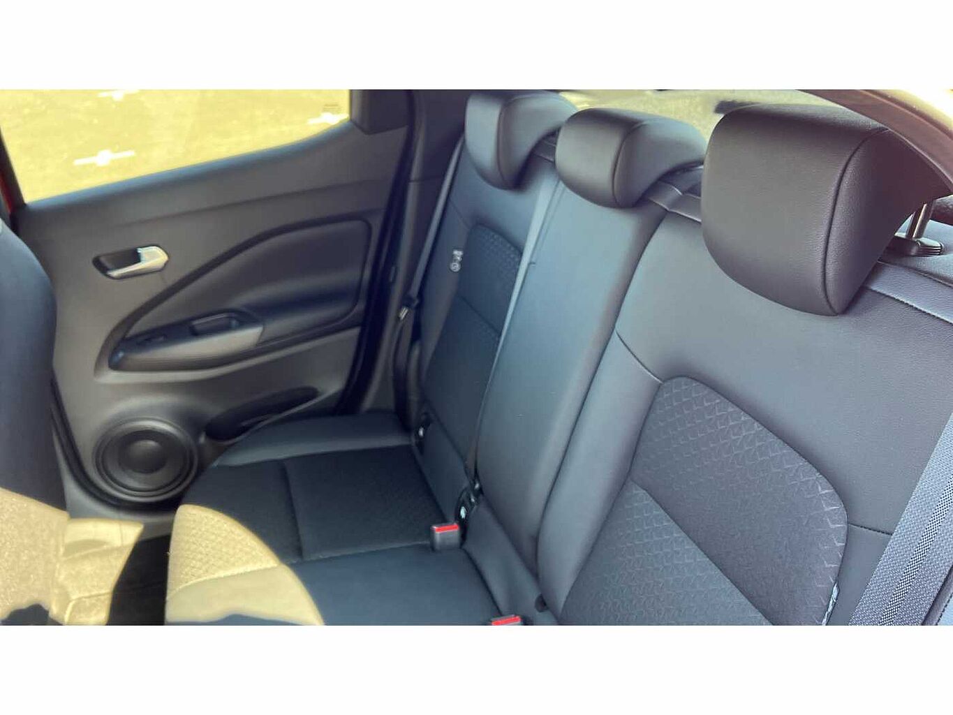 Nissan Juke 1.6 (143ps) Hybrid N-Connecta Auto