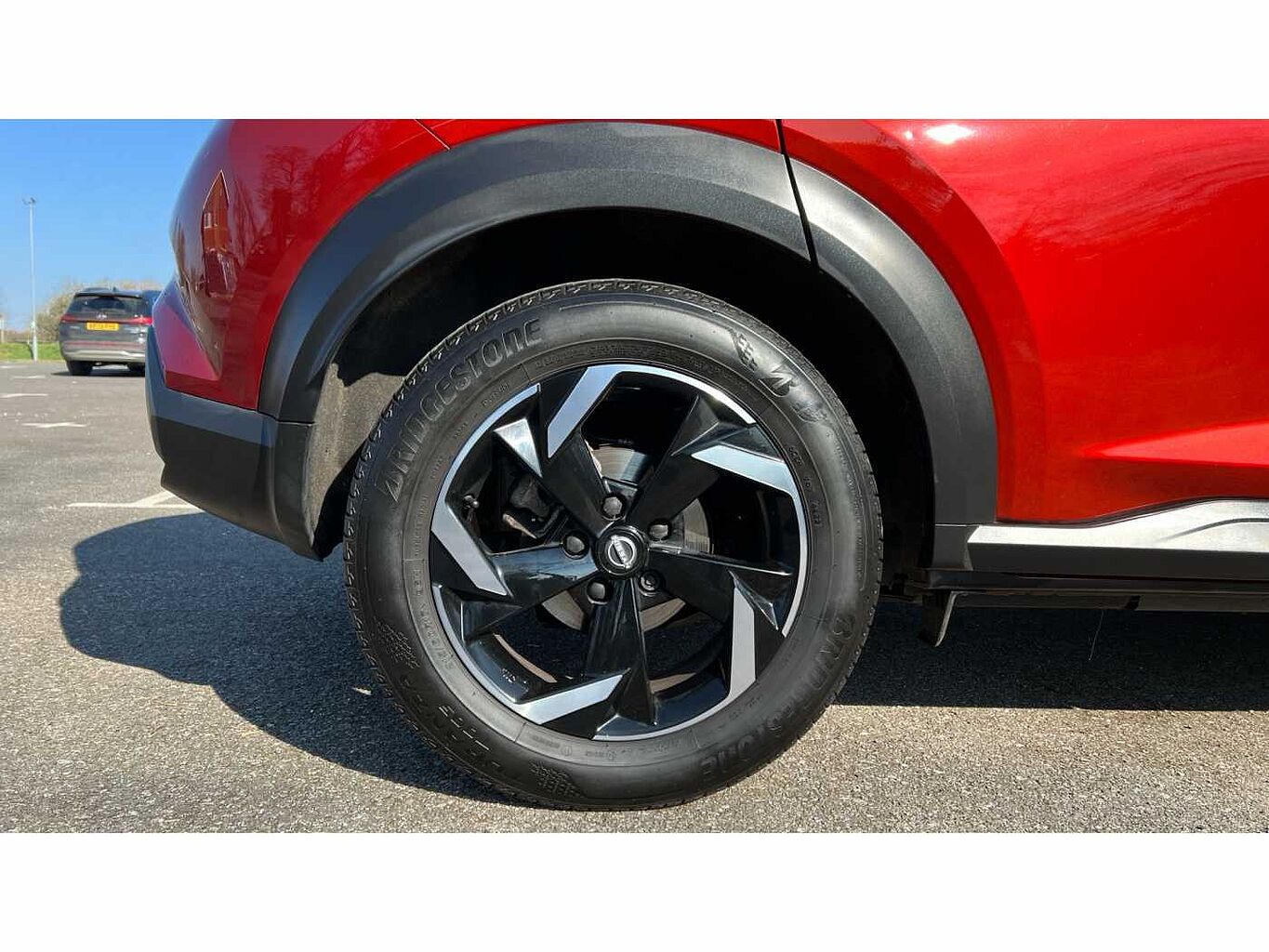 Nissan Juke 1.6 (143ps) Hybrid N-Connecta Auto