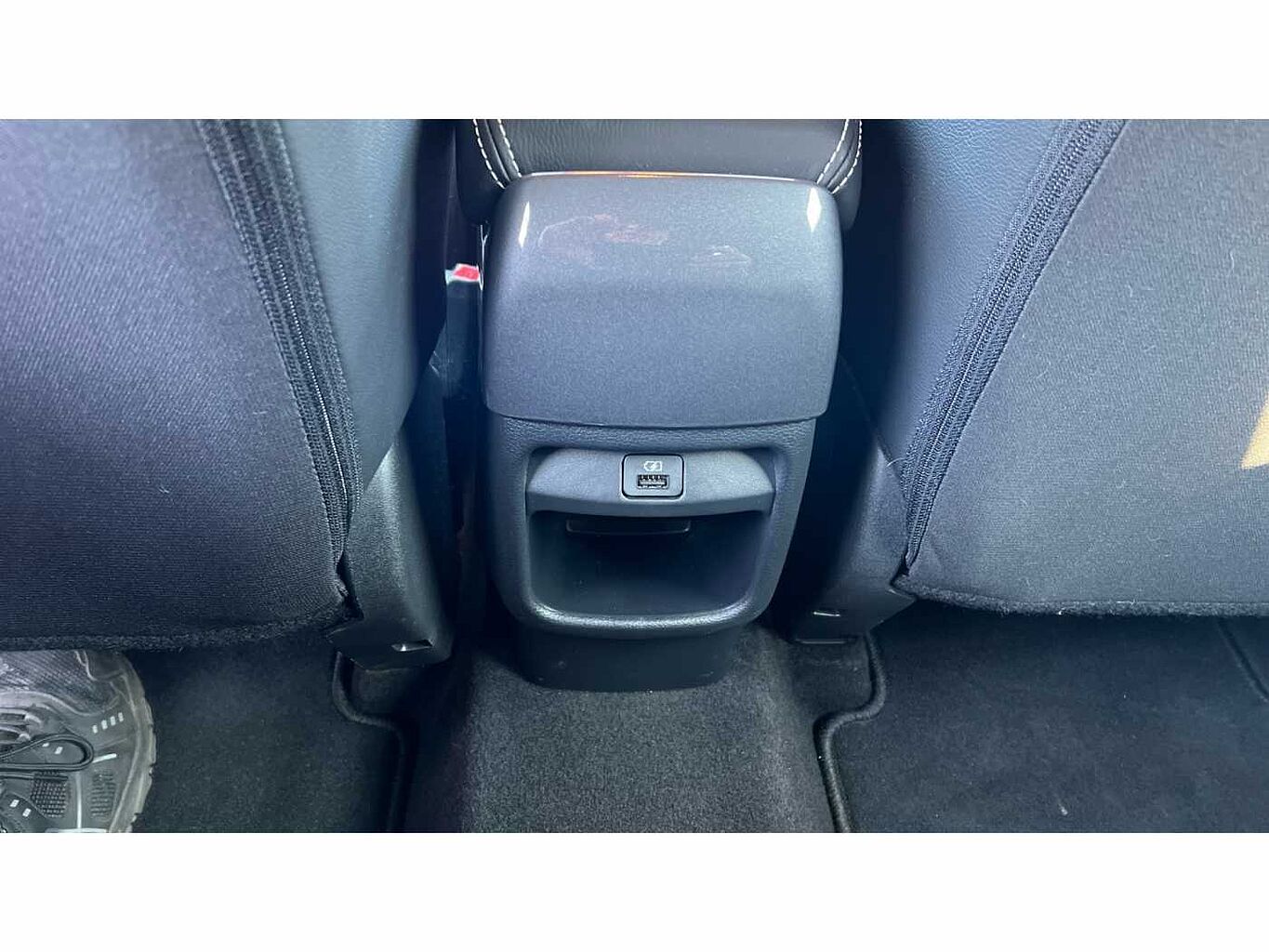 Nissan Juke 1.6 (143ps) Hybrid N-Connecta Auto