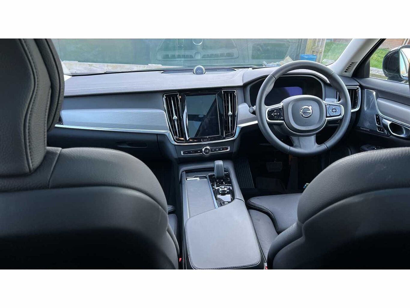 Volvo V90 2.0 B5P Ultimate Dark 5dr Auto