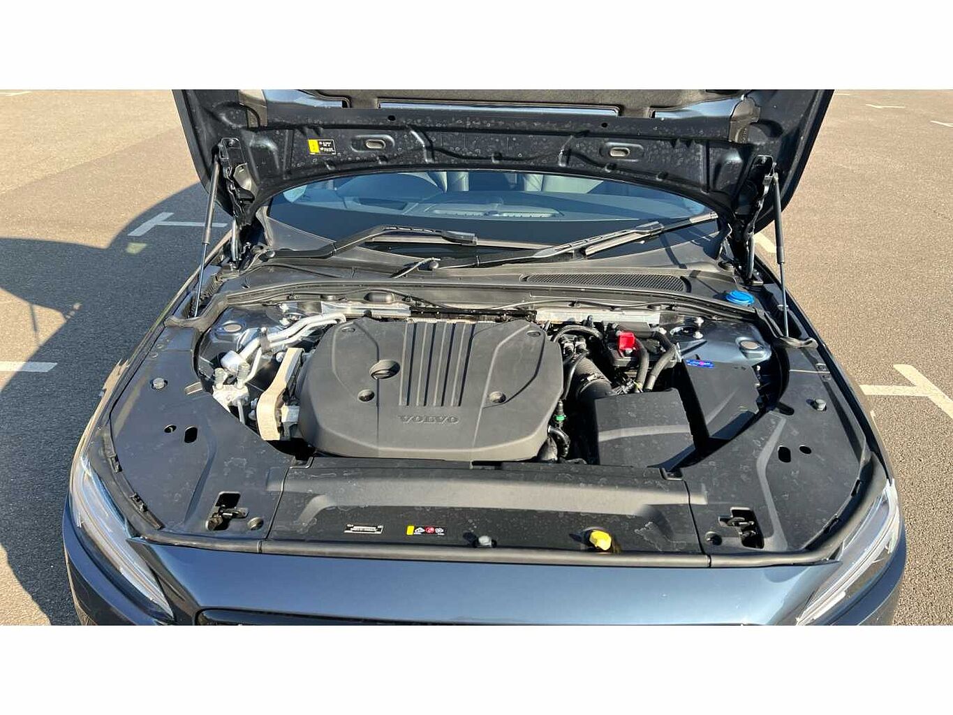 Volvo V90 2.0 B5P Ultimate Dark 5dr Auto