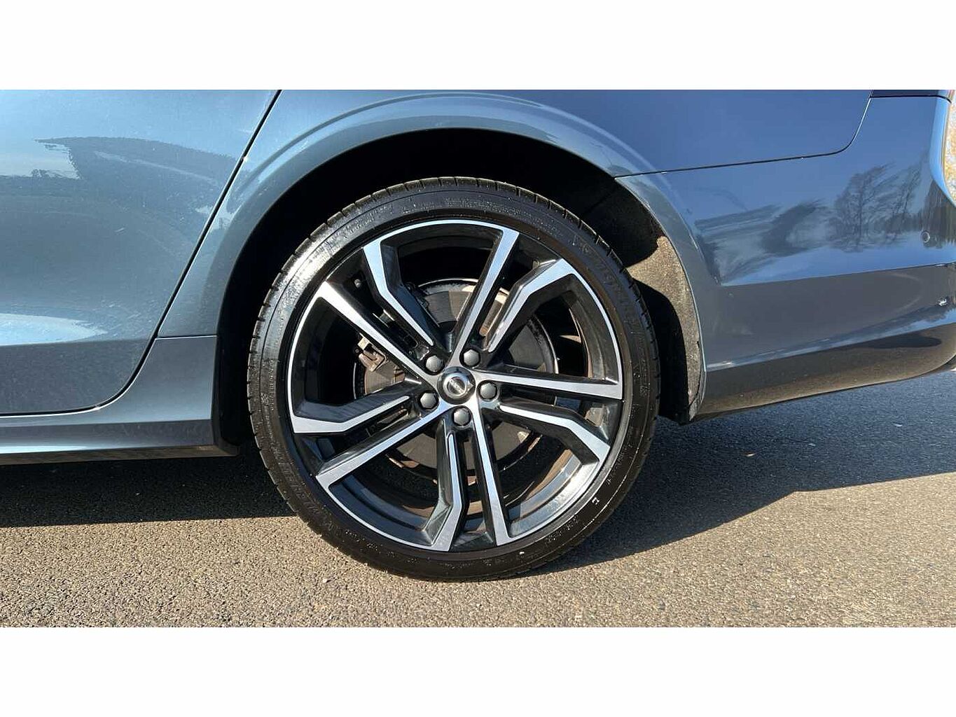 Volvo V90 2.0 B5P Ultimate Dark 5dr Auto
