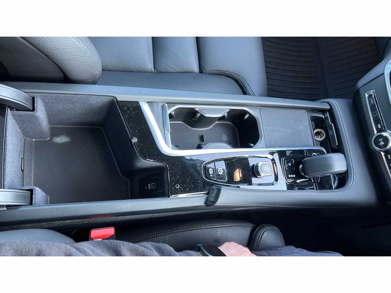 Volvo V90 2.0 B5P Ultimate Dark 5dr Auto