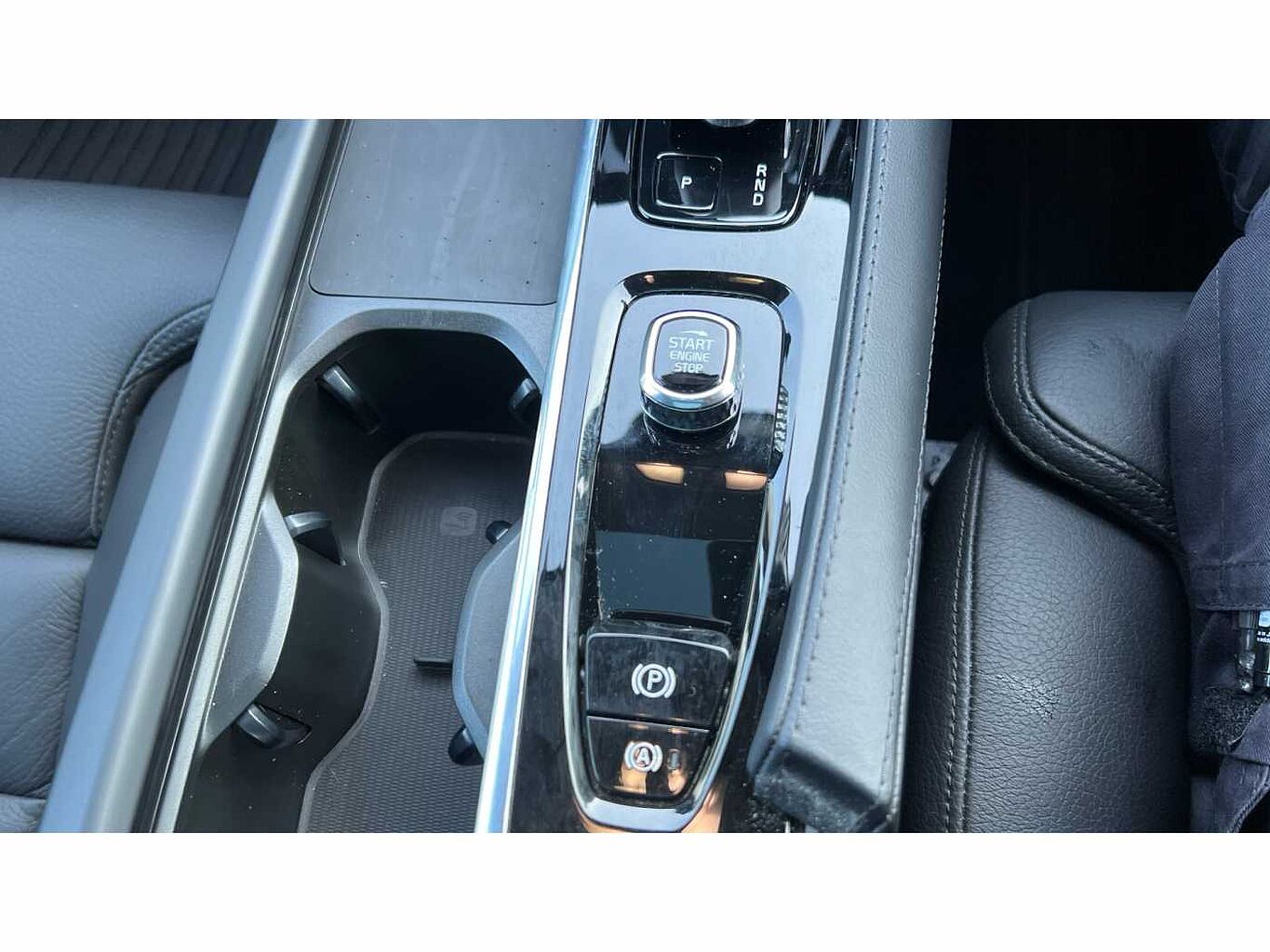 Volvo V90 2.0 B5P Ultimate Dark 5dr Auto