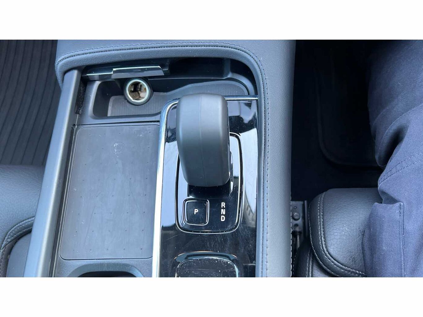 Volvo V90 2.0 B5P Ultimate Dark 5dr Auto