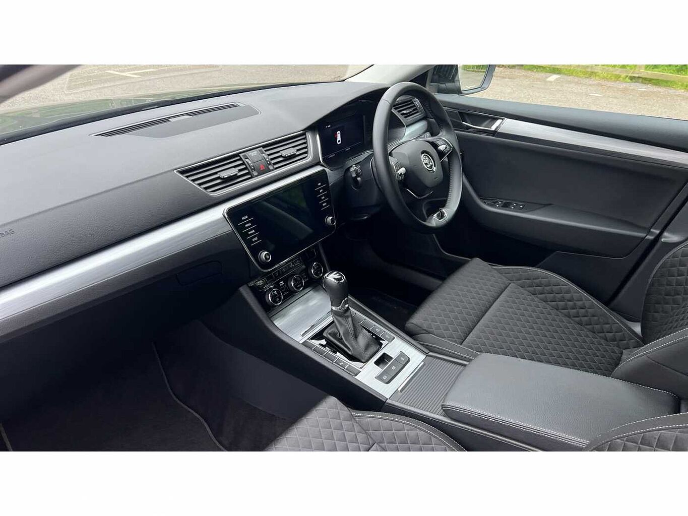 SKODA Superb 1.5 TSI 150ps SE Technology ACT DSG Estate