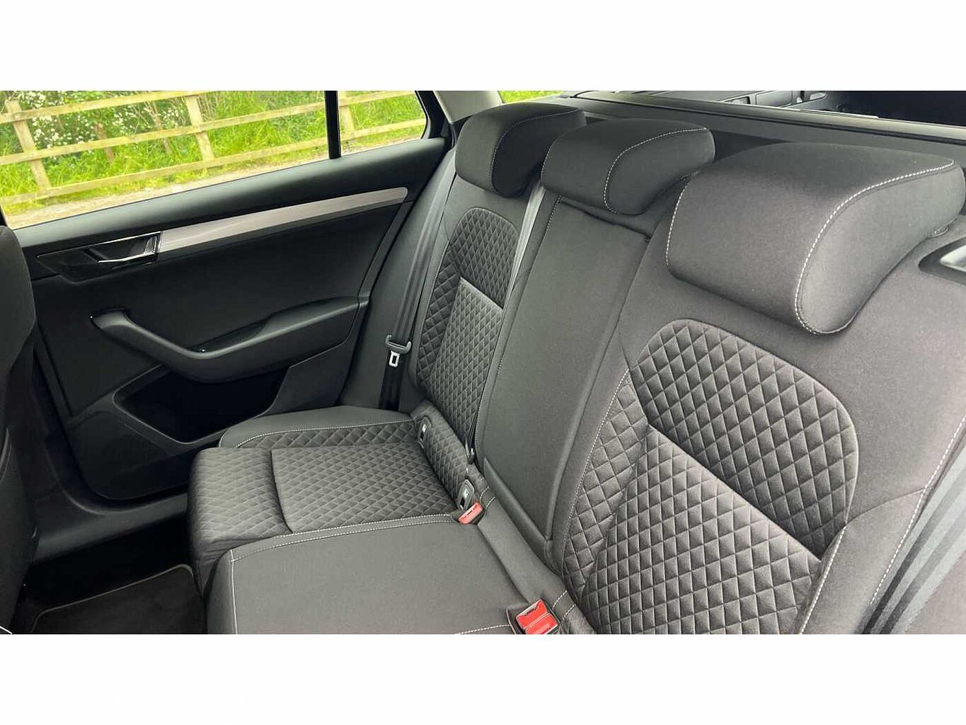 SKODA Superb 1.5 TSI 150ps SE Technology ACT DSG Estate