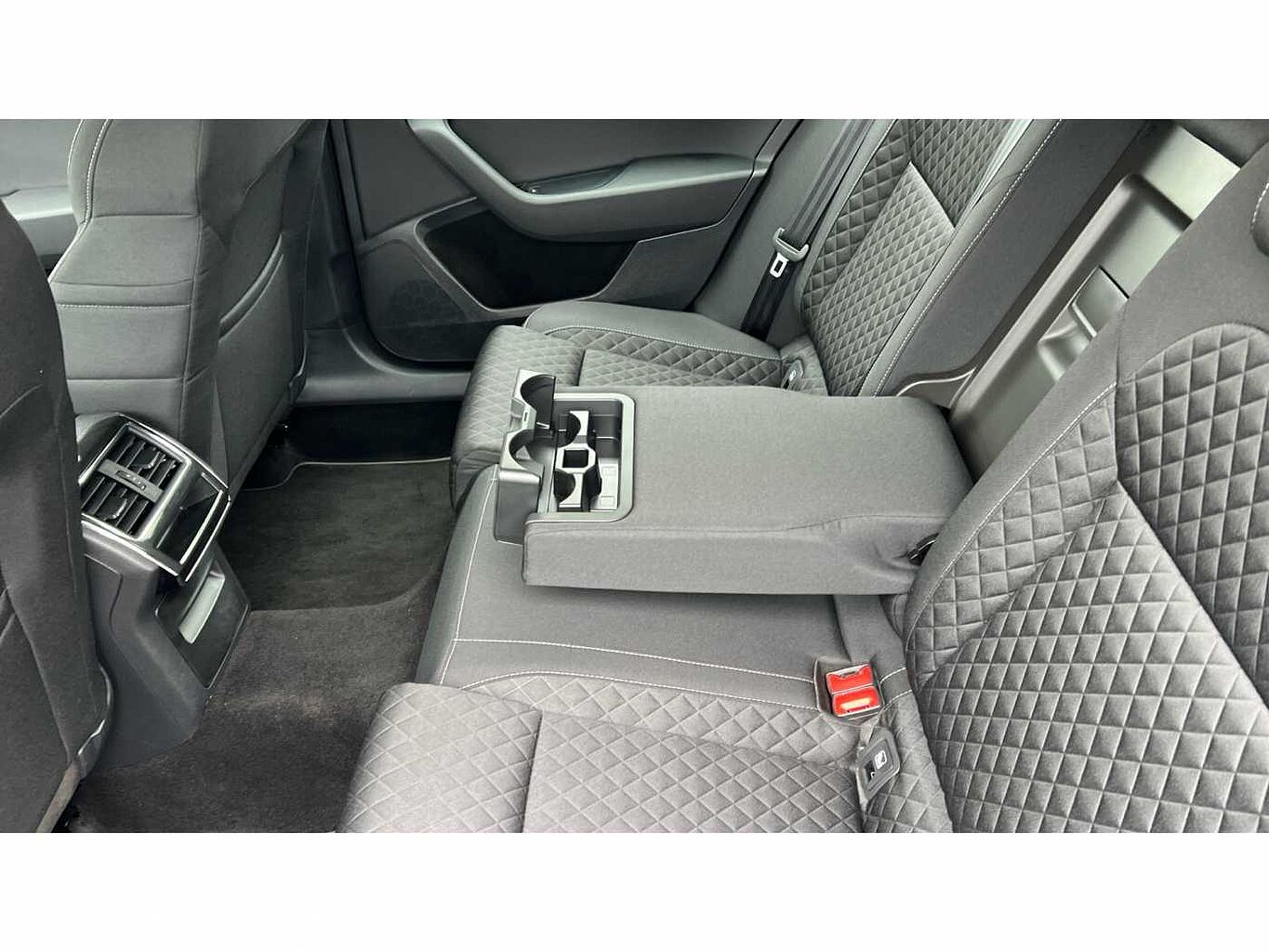 SKODA Superb 1.5 TSI 150ps SE Technology ACT DSG Estate