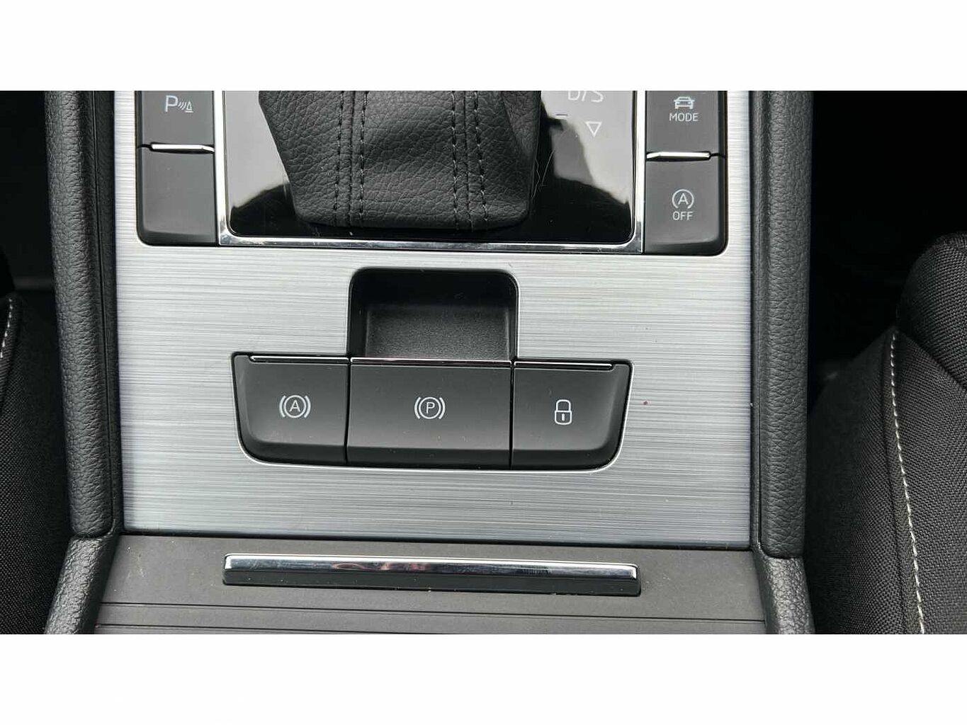 SKODA Superb 1.5 TSI 150ps SE Technology ACT DSG Estate