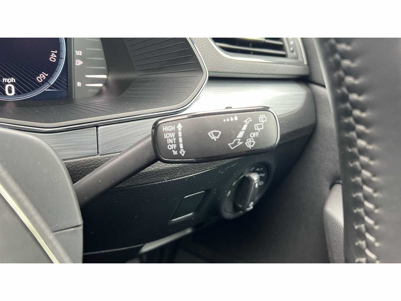 SKODA Superb 1.5 TSI 150ps SE Technology ACT DSG Estate